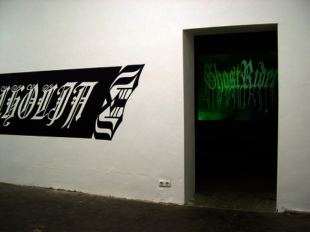 Strange Attractors, exhibition view, General Public, Berlin, 2005.