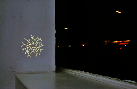 <i>Geordneter Pfad</i>, slide show, installation view, Visite Ma Tente, 2009.